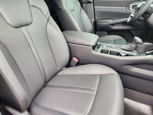 New 2026 Kia Sorento EX AWD/4WD image 10