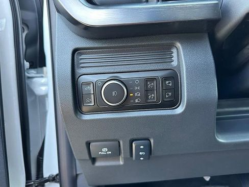 New 2026 Ford F350 Lariat w/ Black Appearance Package image 21