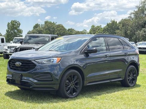 Used 2022 Ford Edge SE w/ Black Appearance Package AWD/4WD image 14