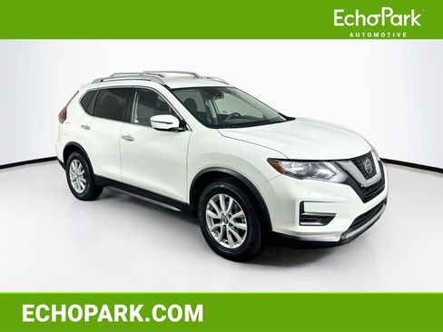 Used 2019 Nissan Rogue SV FWD image 1
