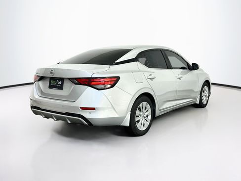 Used 2023 Nissan Sentra S FWD image 9