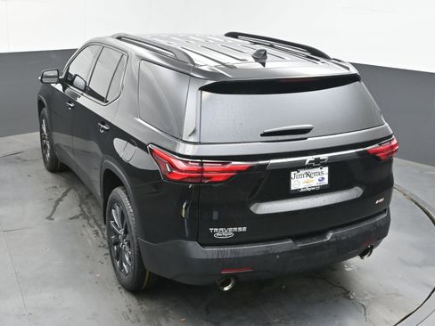Used 2022 Chevrolet Traverse RS FWD image 34