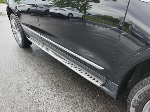 Used 2023 Cadillac XT5 Premium Luxury w/ Platinum Package AWD/4WD image 15