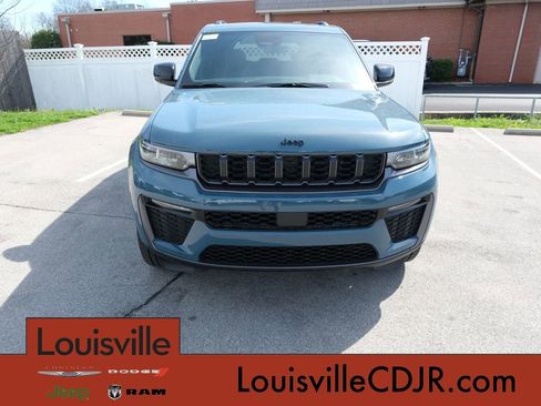 New 2026 Jeep Grand Cherokee Limited AWD/4WD image 12