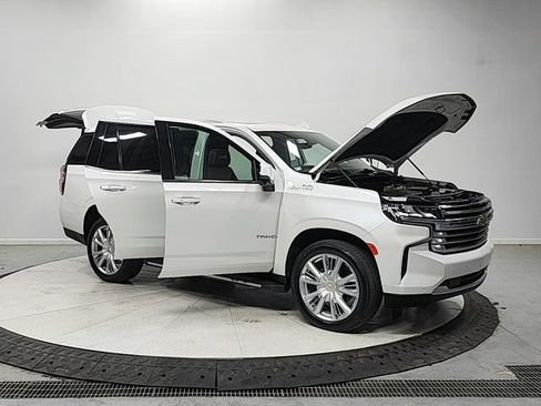 Used 2021 Chevrolet Tahoe High Country RWD image 9