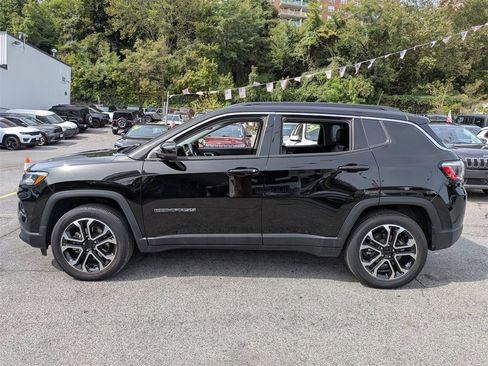 Used 2022 Jeep Compass Limited image 10