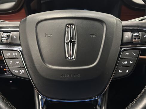 Used 2023 Lincoln Nautilus Reserve w/ Equipment Group 201A AWD/4WD image 16