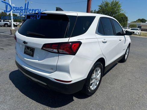 Used 2024 Chevrolet Equinox LT FWD image 5