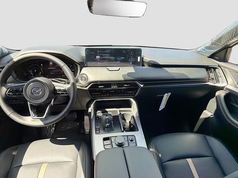 New 2026 MAZDA CX-90 Plug-In Hybrid w/ Premium Plus image 16