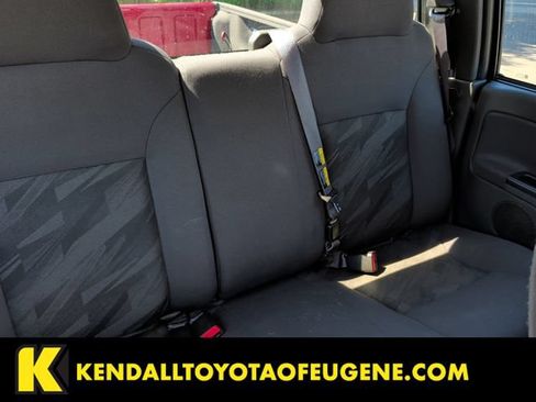 Used 2005 Chevrolet Colorado LS AWD/4WD image 17
