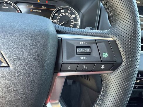New 2026 Mitsubishi Outlander SE AWD/4WD image 34