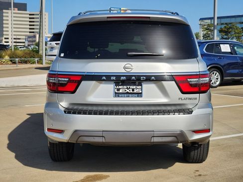 Used 2022 Nissan Armada Platinum w/ Captain's Chairs Package RWD image 6