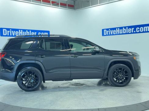 Used 2023 GMC Acadia SLE w/ Elevation Edition image 4