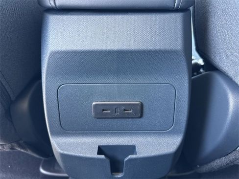 New 2025 Ford Maverick XLT image 23