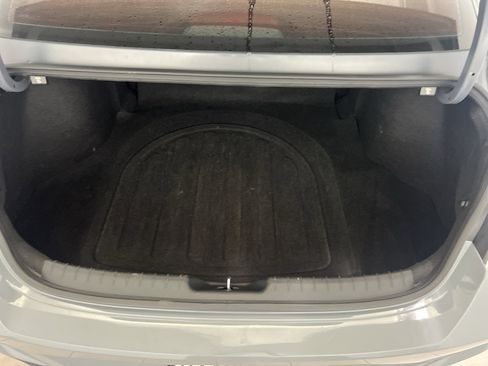Used 2021 Hyundai Elantra SEL FWD image 27
