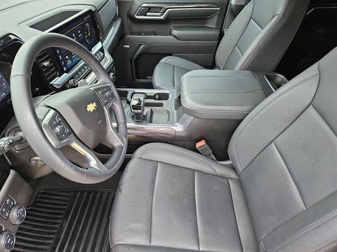 Used 2025 Chevrolet Silverado 1500 LTZ w/ LTZ Premium Texas Edition image 10