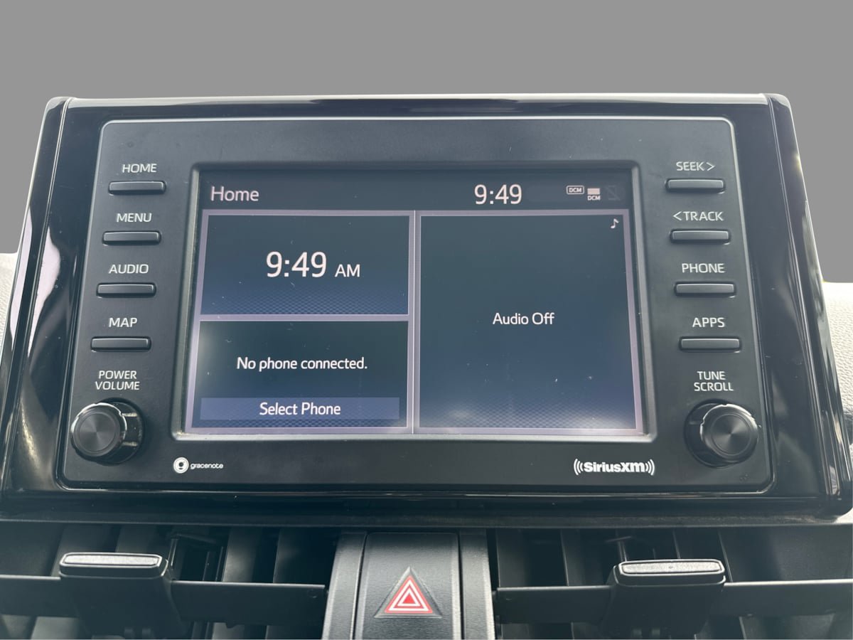Used 2021 Toyota RAV4 LE AWD/4WD image 32