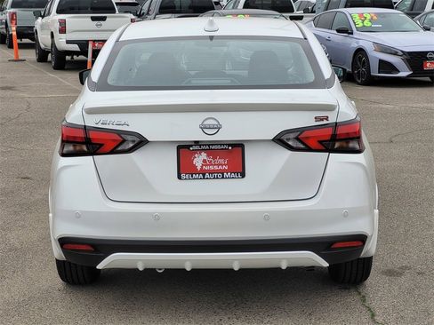 New 2025 Nissan Versa SR w/ Trunk Package image 5