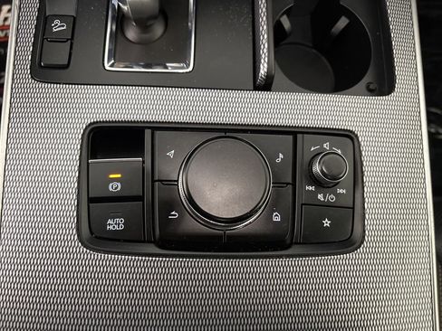 Used 2024 MAZDA CX-90 3.3 Turbo w/ Preferred Plus image 19