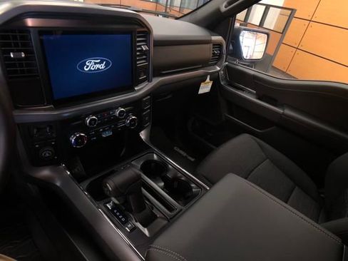 New 2025 Ford F150 XLT w/ Equipment Group 301A Standard image 19