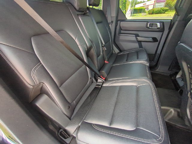Used 2025 Ford Bronco Badlands AWD/4WD image 35