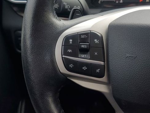 Used 2020 Ford Explorer Limited w/ Equipment Group 310A image 13