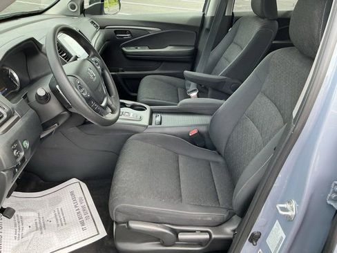 Used 2023 Honda Ridgeline Sport image 15