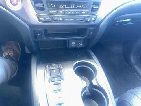 Used 2021 Honda Pilot EX-L image 12