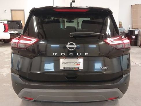 Used 2023 Nissan Rogue S AWD/4WD image 30