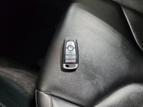 Used 2018 Lincoln MKC Premiere AWD/4WD image 32