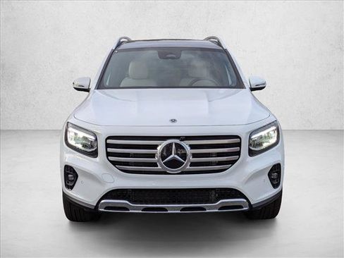 Used 2026 Mercedes-Benz GLB 250 image 6