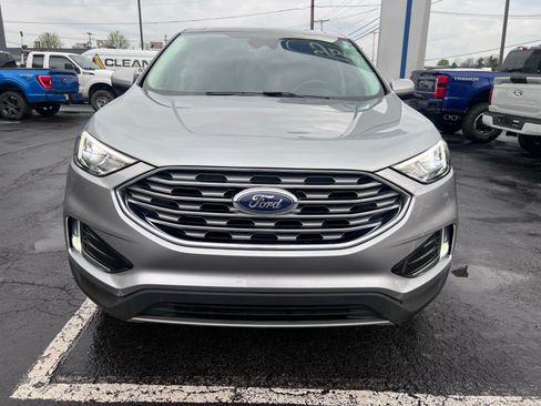 Used 2022 Ford Edge SEL w/ Convenience Package image 2