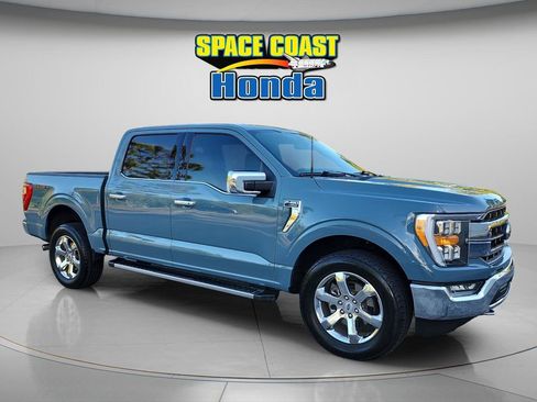 Used 2023 Ford F150 Lariat w/ Max Trailer Tow Package image 3