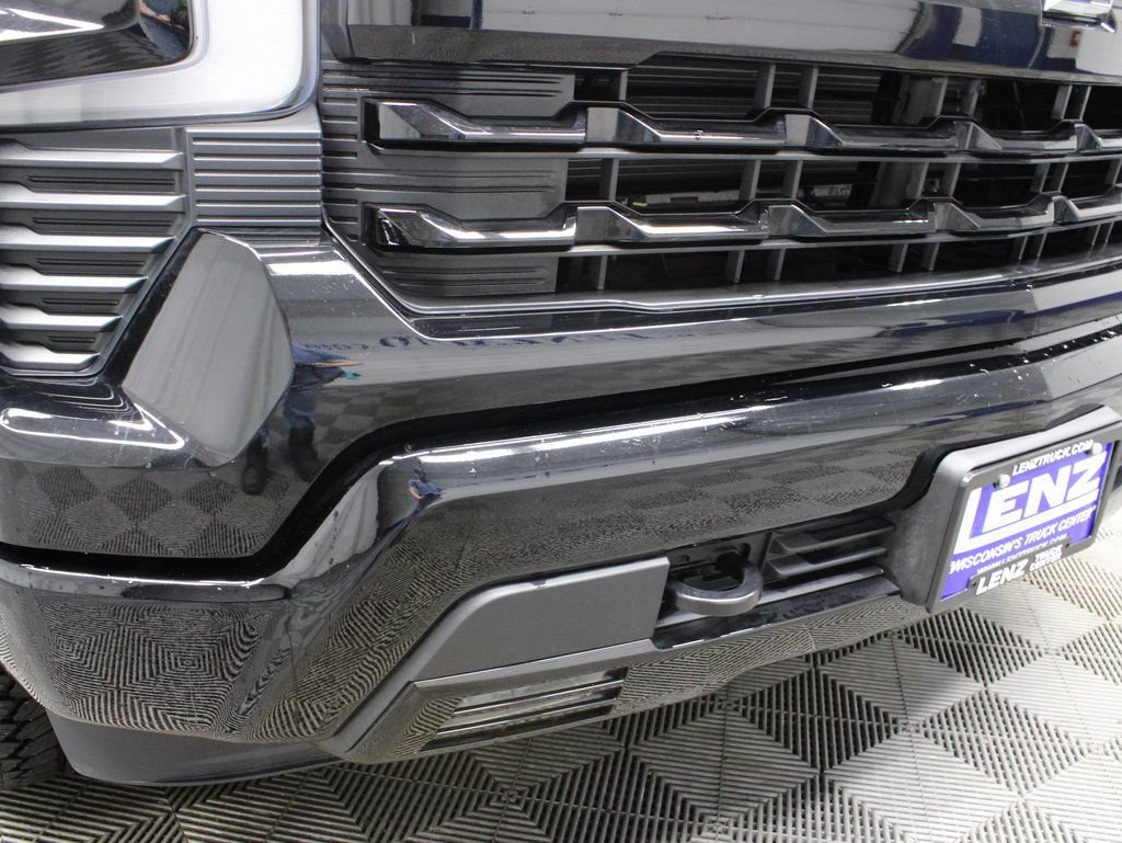 Used 2025 Chevrolet Silverado 1500 RST AWD/4WD image 41