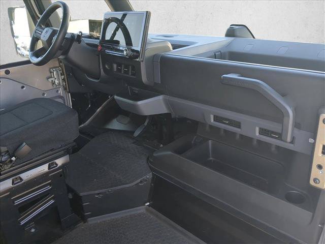 Used 2024 Chevrolet Brightdrop 600 w/ Commercial Equipment Package AWD/4WD image 19