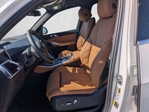 New 2026 BMW X5 xDrive50e AWD/4WD image 4