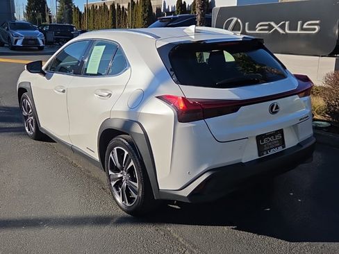 Certified 2020 Lexus UX 250h w/ Premium Package image 3