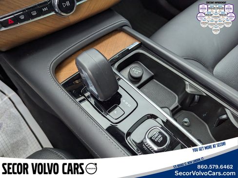 Certified 2024 Volvo XC90 B5 Plus w/ Protection Package Premier image 19