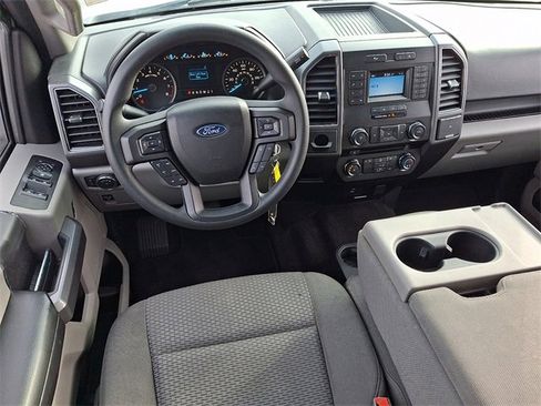 Used 2018 Ford F150 XLT image 11
