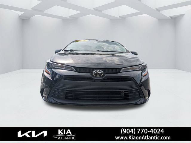 Used 2024 Toyota Corolla LE FWD image 8