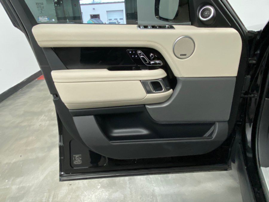 Used 2018 Land Rover Range Rover Supercharged AWD/4WD image 46