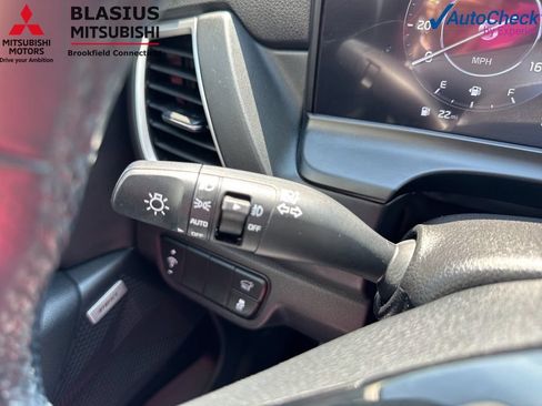 Used 2024 Kia Seltos SX w/ SX Sunroof Package AWD/4WD image 32
