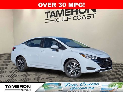 New 2025 Nissan Versa SV w/ Trunk Package FWD image 1