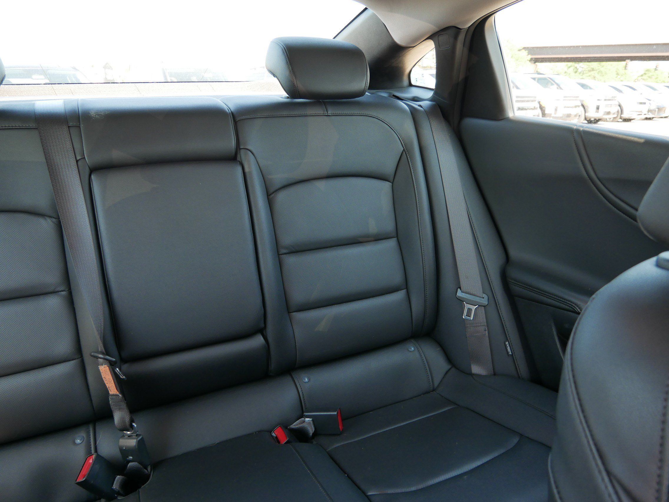 Used 2024 Chevrolet Malibu LT FWD image 14