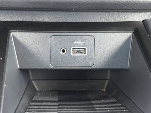 Certified 2025 Nissan Kicks S w/ Charging Package image 15