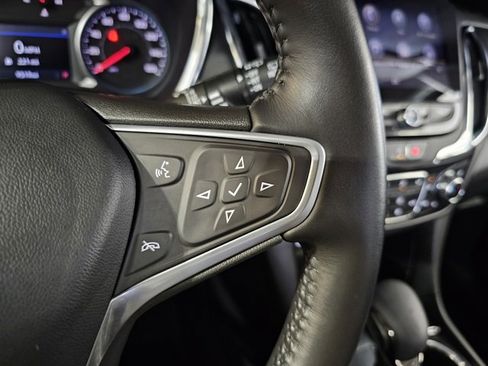 Used 2022 Chevrolet Equinox Premier image 28