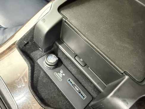 Used 2021 Land Rover Range Rover Autobiography image 31