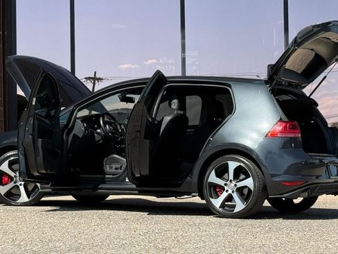 Used 2017 Volkswagen GTI Autobahn FWD image 29