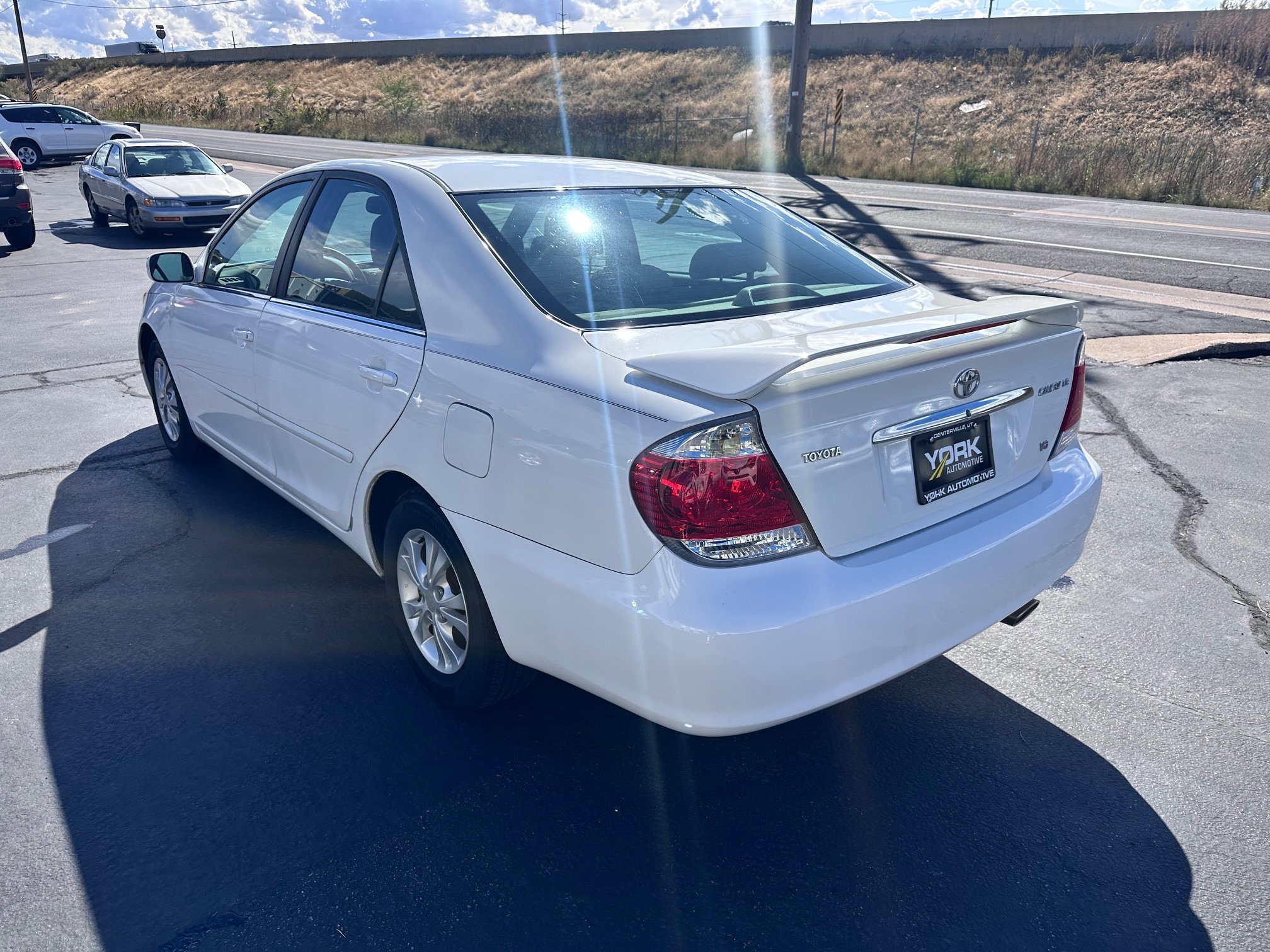 Used 2005 Toyota Camry LE FWD image 4
