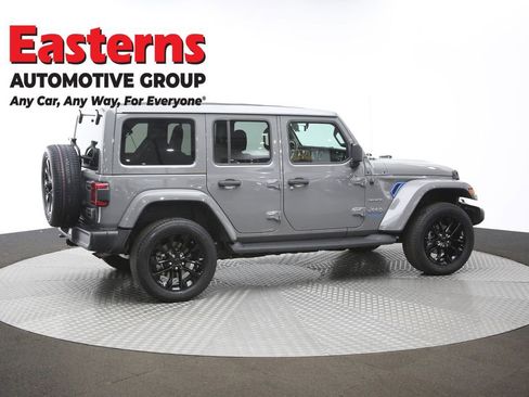 Used 2021 Jeep Wrangler Unlimited Sahara w/ Cold Weather Group image 45